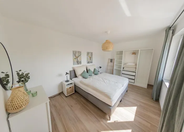 Appartement Luxus Mit Eigenem Parkplatz Und E-ladestation Bad Salzuflen